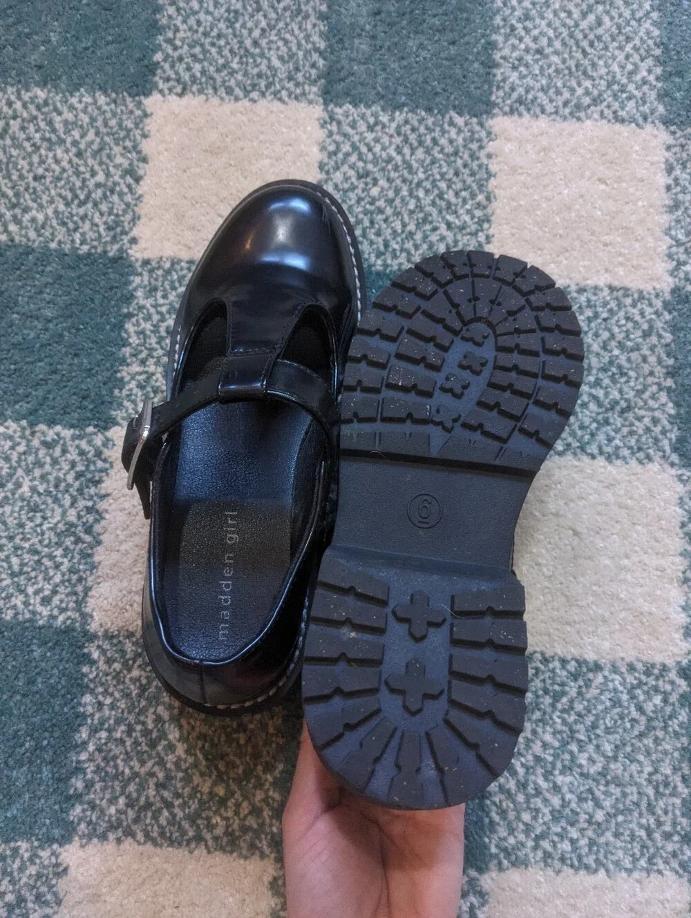 Madden Girl Chunky T Strap Black Patent Faux Leather Mary Janes Size 6